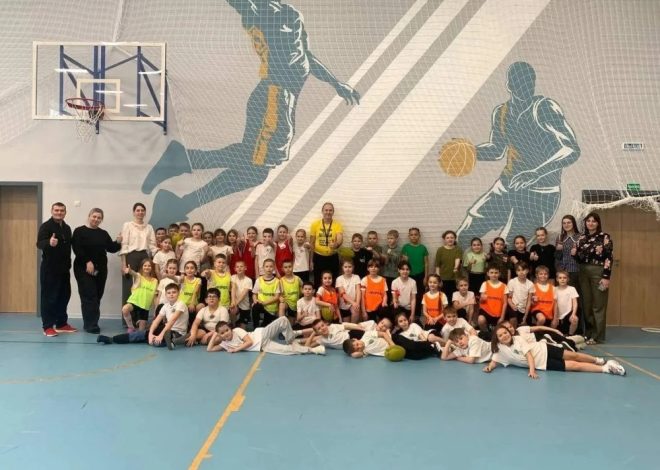 ВЕСЕЛЫЕ СТАРТЫ СРЕДИ УЧАЩИХСЯ 3-х КЛАССОВ