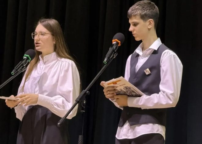 Для учащихся 6-7 классов был проведен литературно-музыкальный конкурс «И помнит мир спасенный»