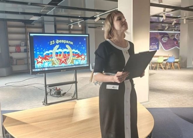 СТИХИ О МУЖЕСТВЕ И СЛАВЕ: В параллели 2-х классов прошел конкурс чтецов